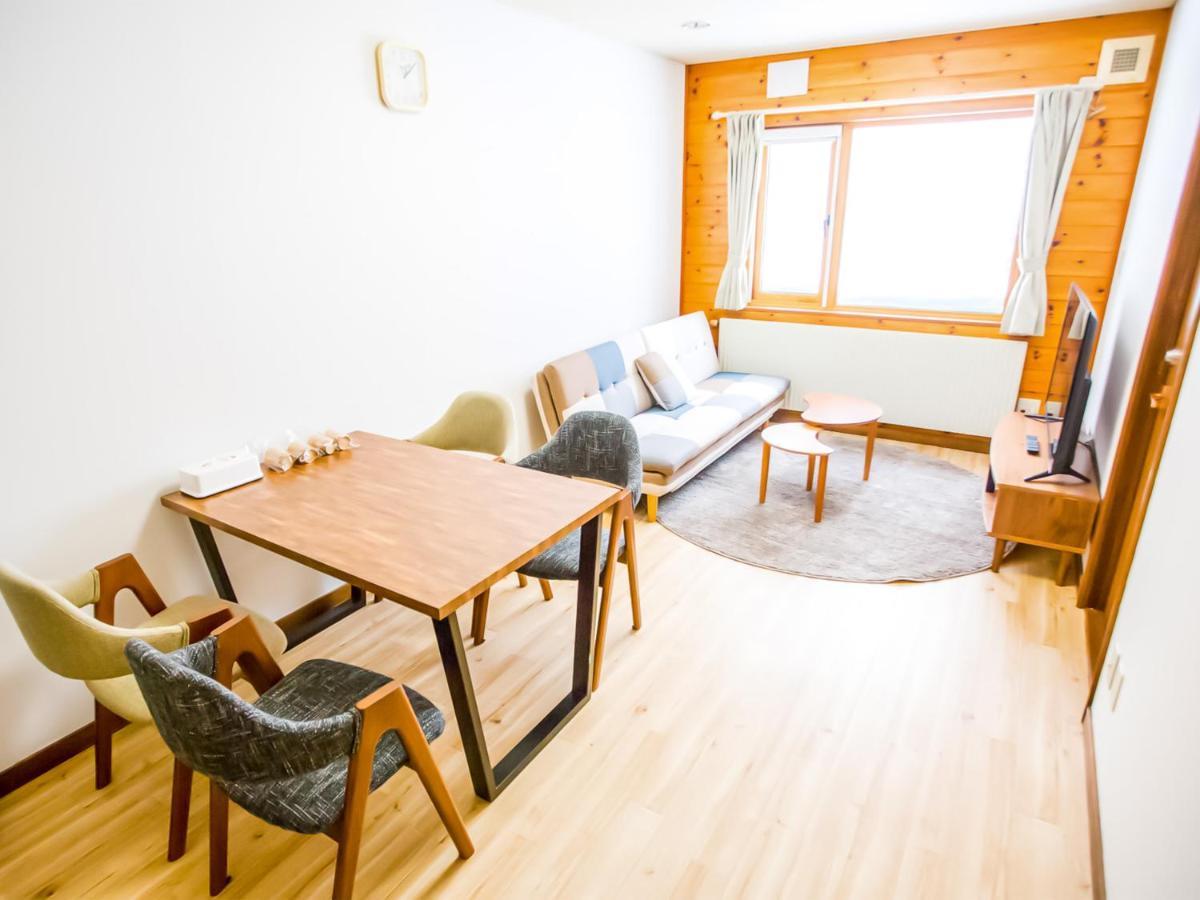 Rusutsu Lodges Pension Lilla Huset Niseko Zewnętrze zdjęcie