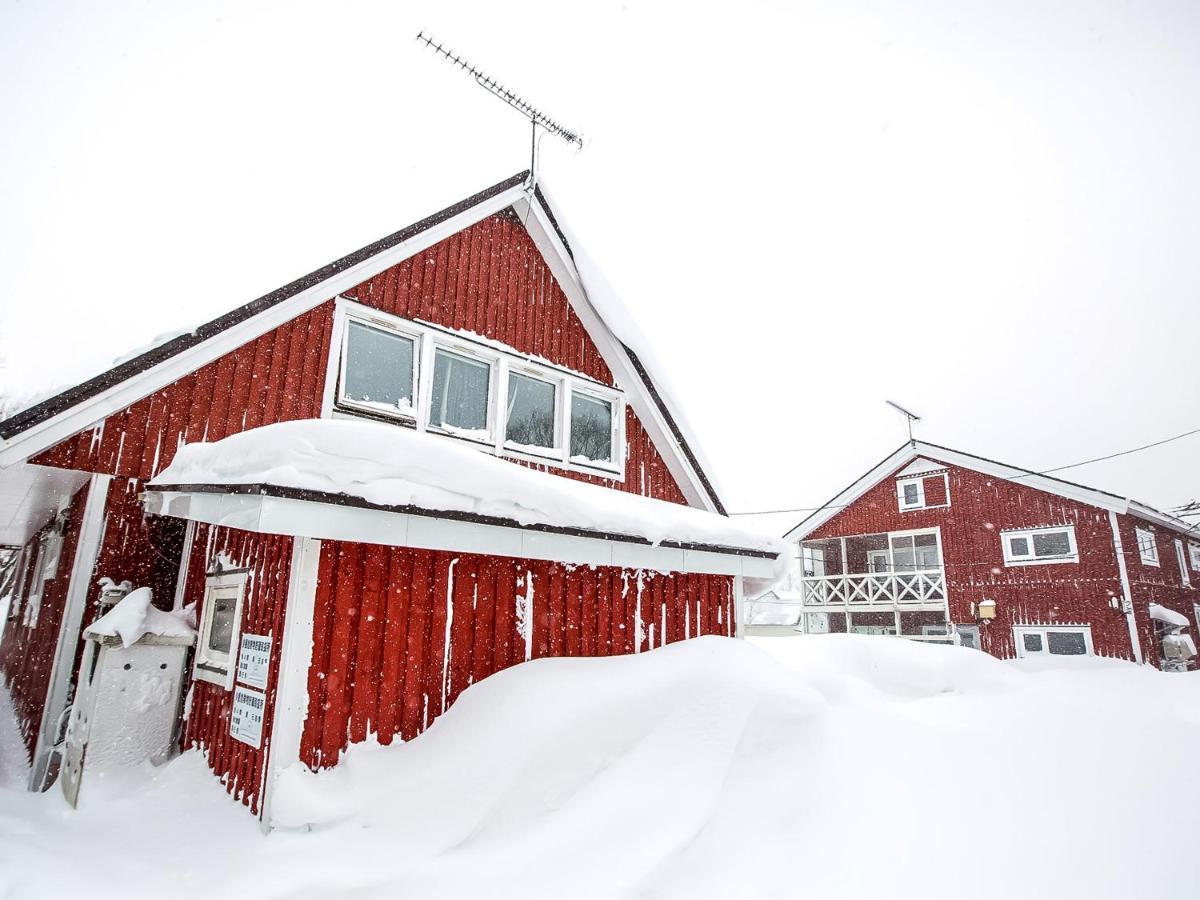 Rusutsu Lodges Pension Lilla Huset Niseko Zewnętrze zdjęcie