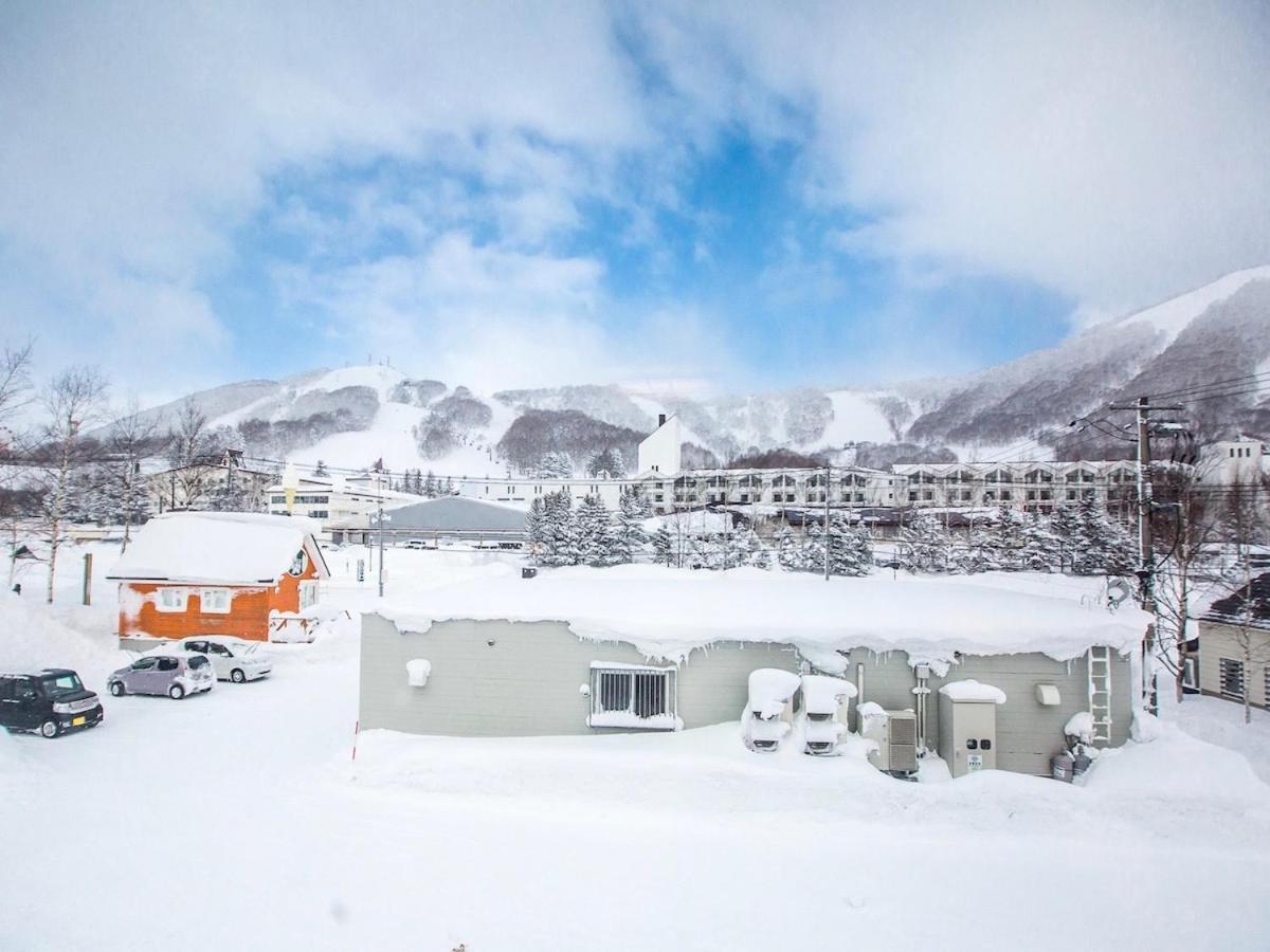 Rusutsu Lodges Pension Lilla Huset Niseko Zewnętrze zdjęcie