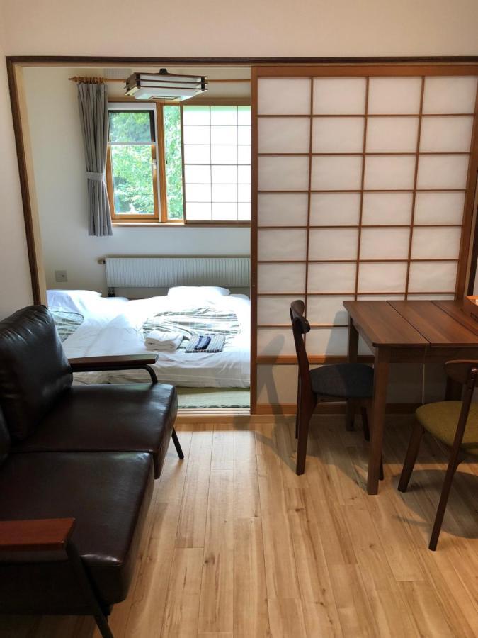 Rusutsu Lodges Pension Lilla Huset Niseko Zewnętrze zdjęcie
